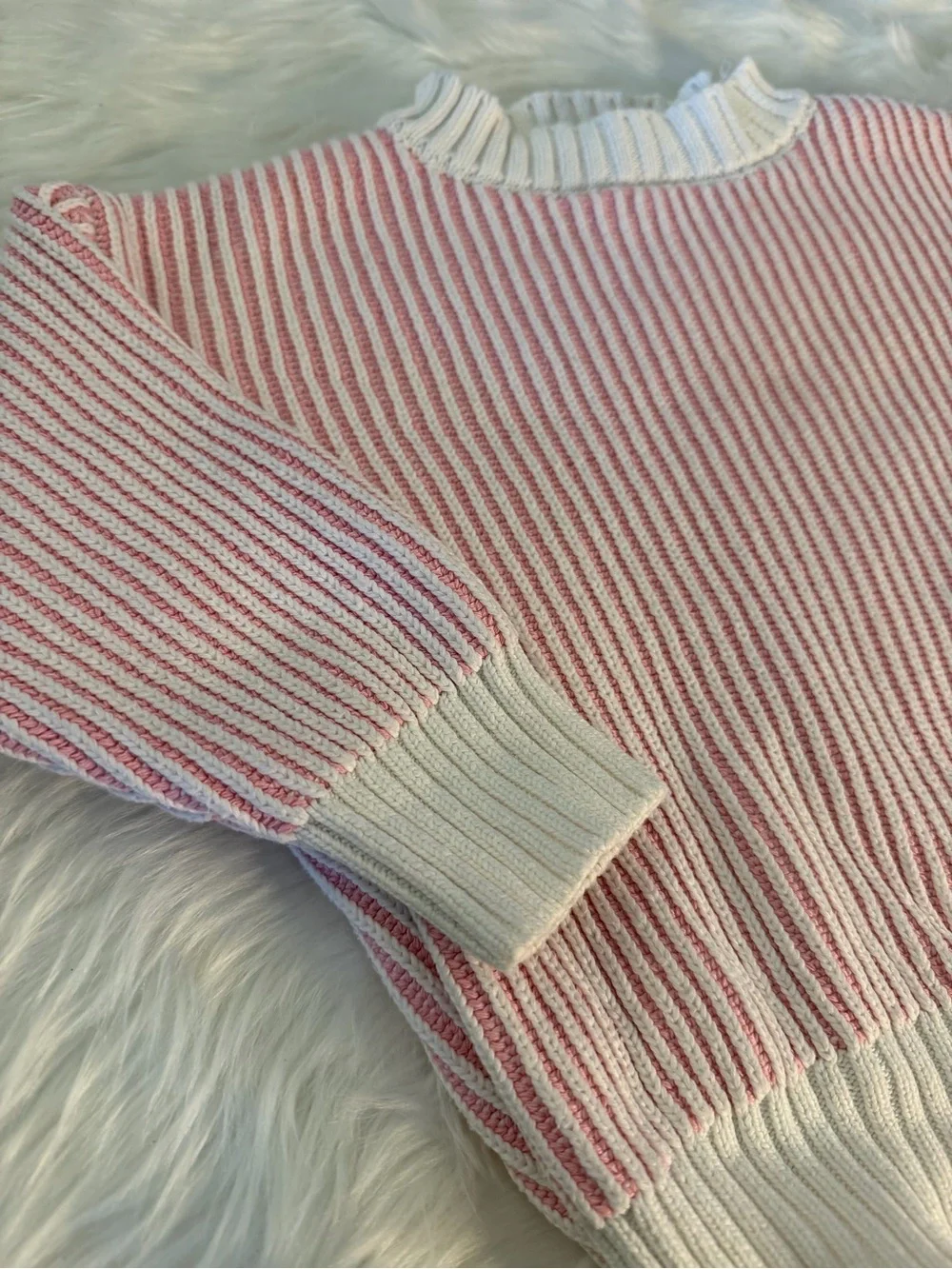 NEW!! Girls' Pink & White Striped V‑Neck Knit Sweater